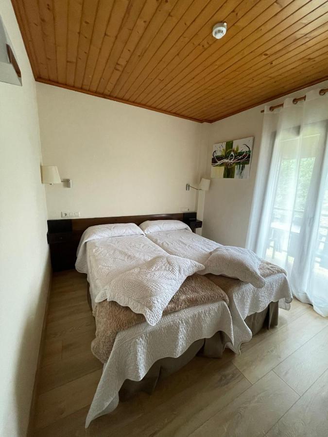 Hotel Avet La Coma i la Pedra Kültér fotó