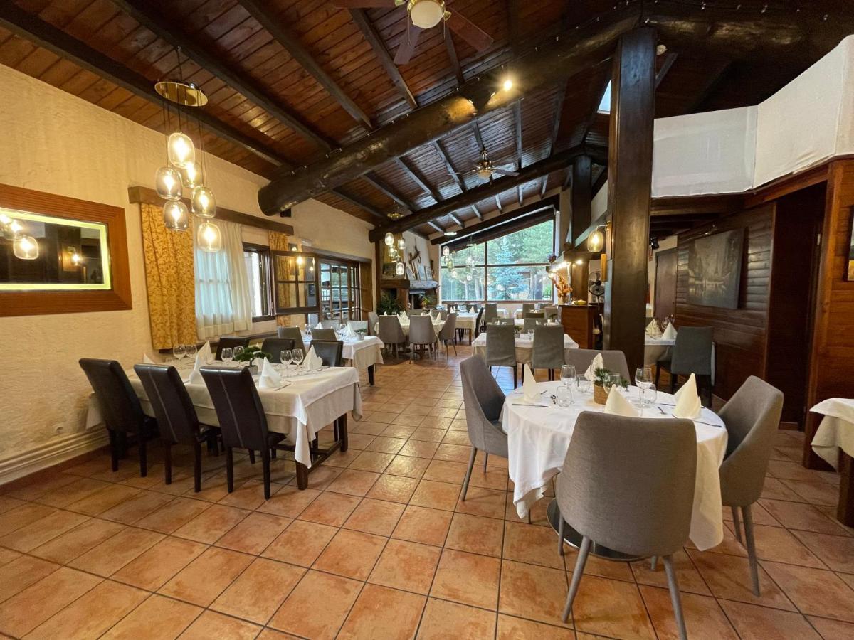Hotel Avet La Coma i la Pedra Kültér fotó