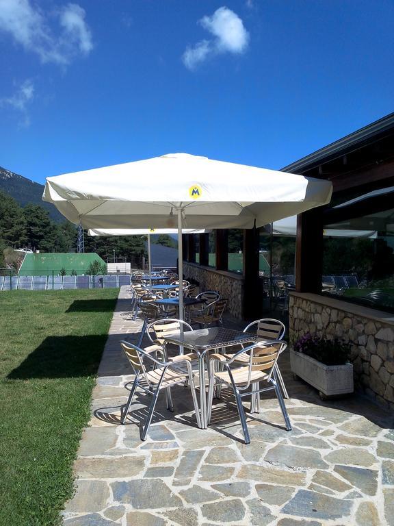 Hotel Avet La Coma i la Pedra Kültér fotó