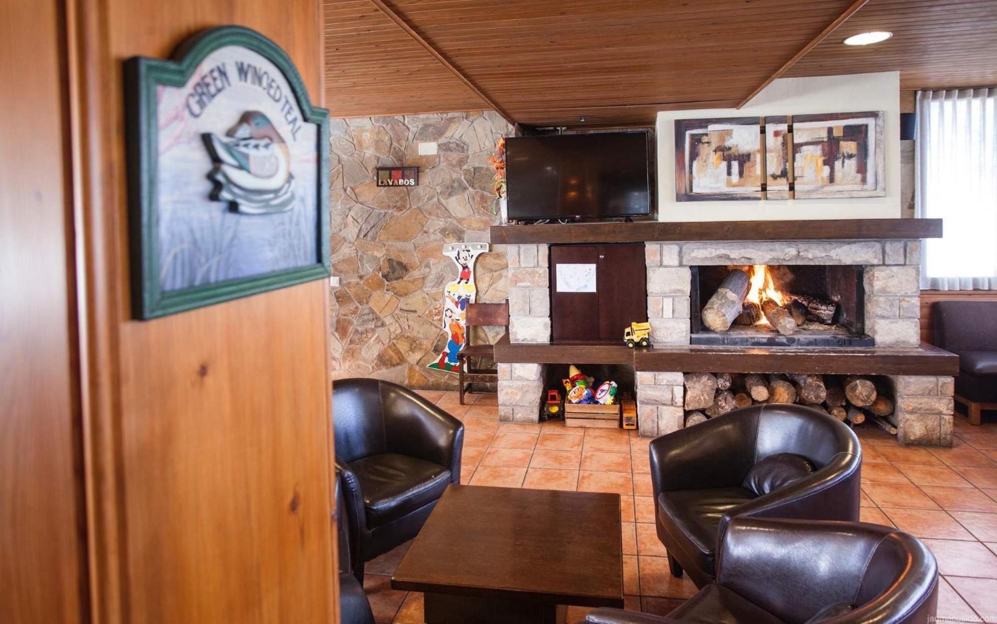 Hotel Avet La Coma i la Pedra Kültér fotó